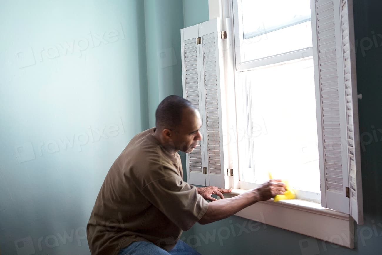 Cleaning windows before a home goes on the market